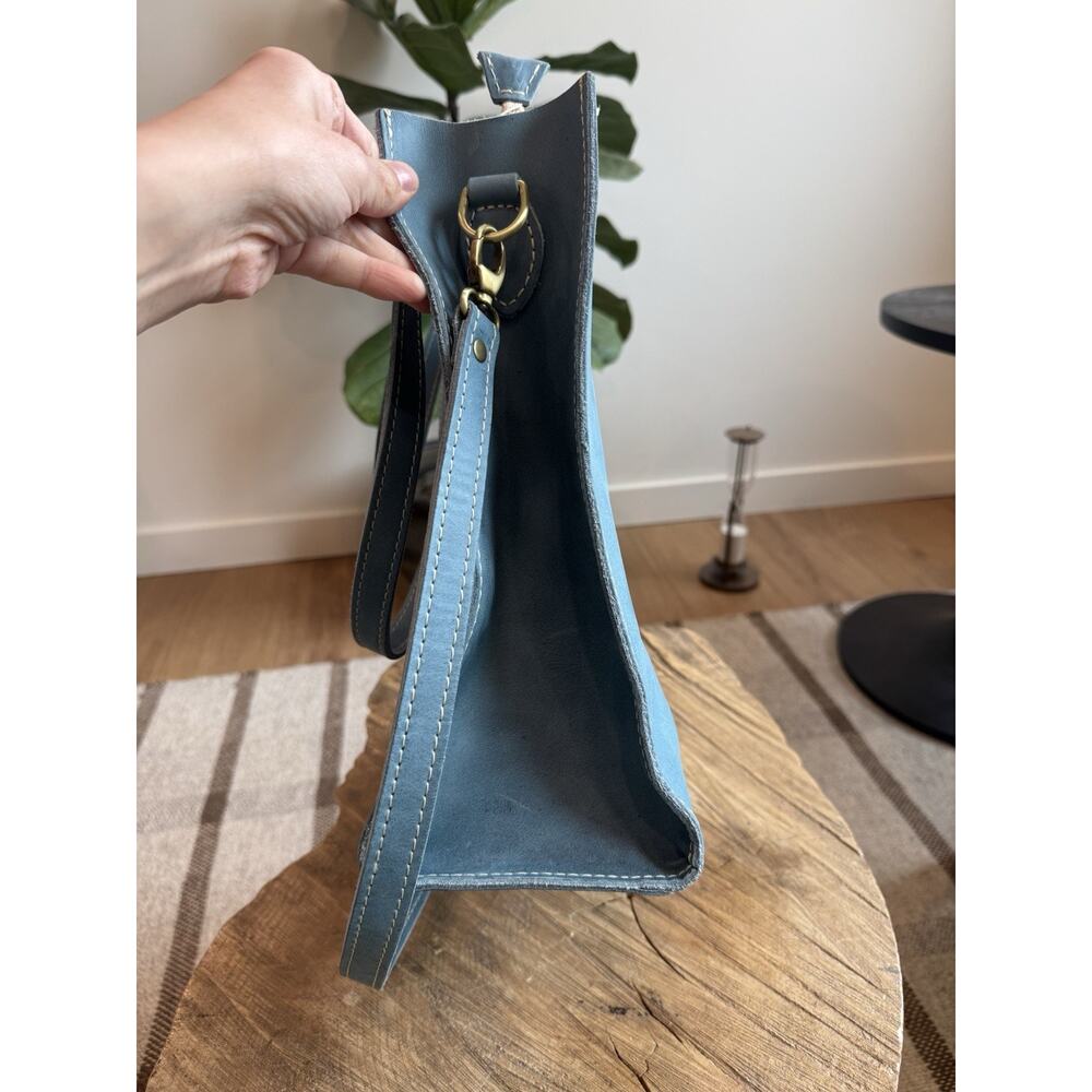 Portland Leather Goods Lola Large Zip Tote Crossbody Shoulder Aqua Blue - Picture 5 of 11